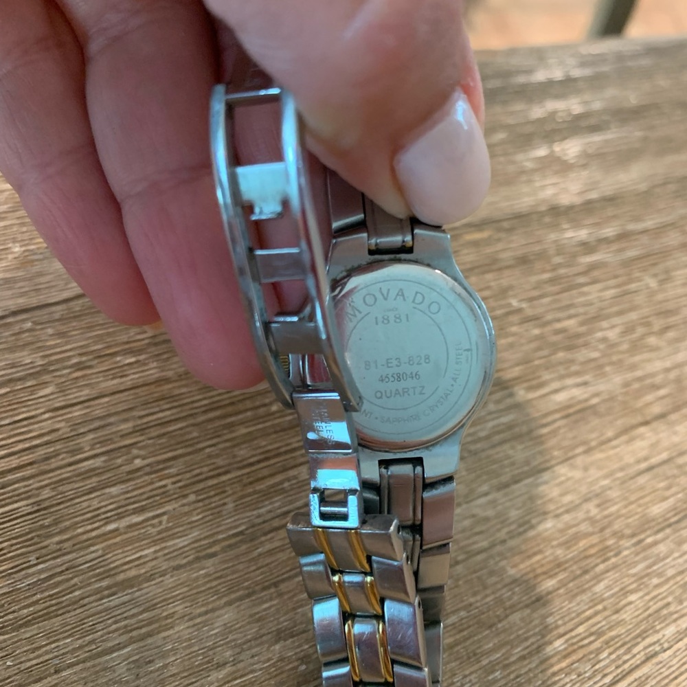 Women’s Movado two-tone watch - Picture 4 of 6